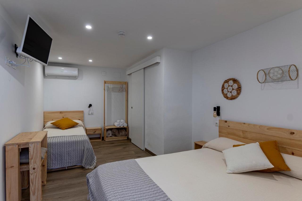 Cal Xot Guest House El Poble Nou del Delta Ngoại thất bức ảnh